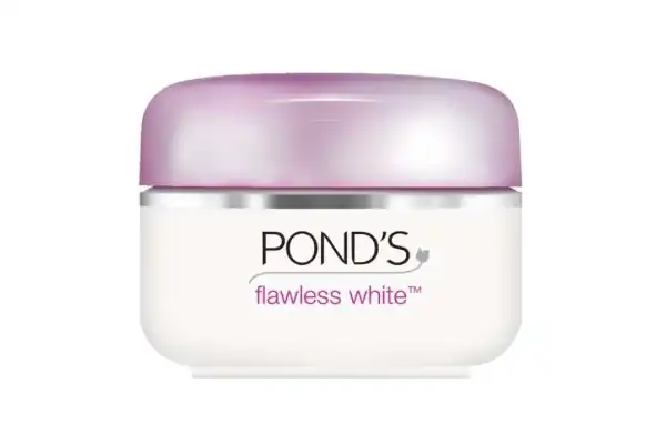 10 Cream Pemutih Wajah di Alfamart Yang Aman Digunakan 8 Ponds Flawless White
